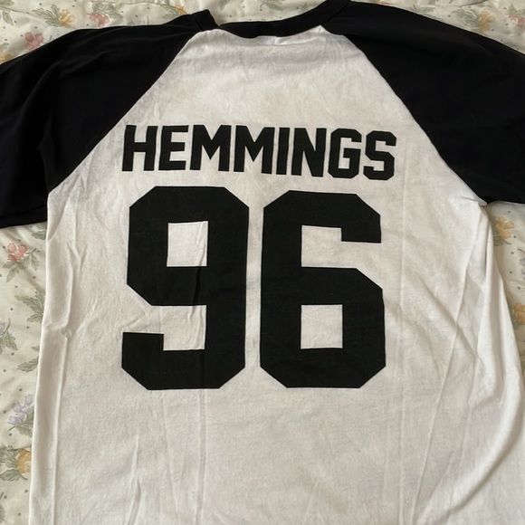5SOS. LUKE HEMMINGS t shirt - Picture 4 of 5